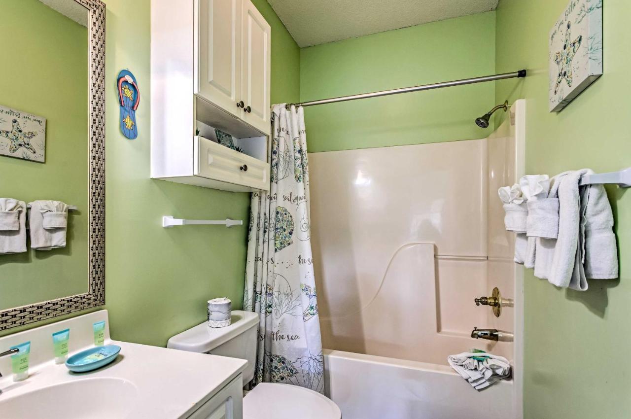 Myrtlewood Resort Condo With Games Less Than 2 Mi To Beach! Myrtle Beach Kültér fotó